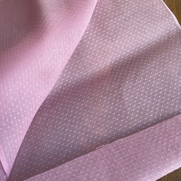 Vintage pink organdy, pink dotted Swiss sewing fabric, 36” wide, 1 yard - Picture 4 of 4